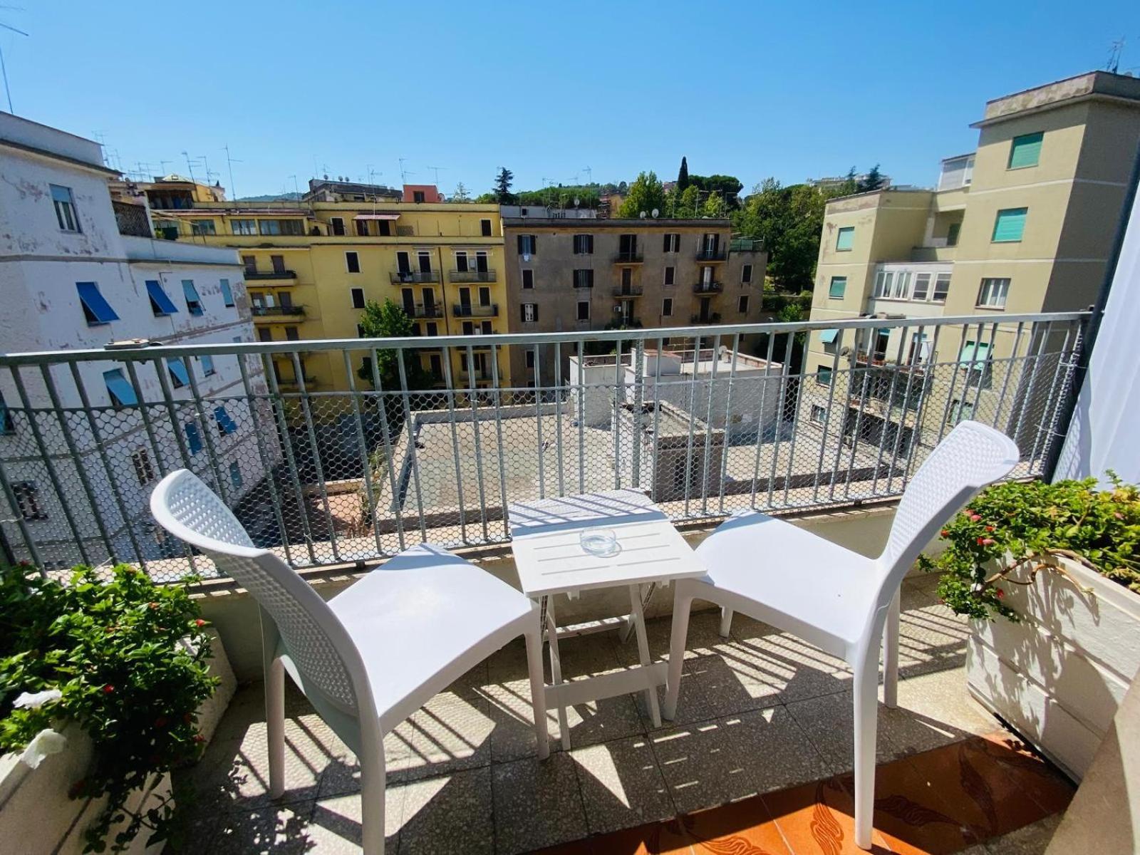 Le Ville Tivoli - Suites, Tivoli City Center! Exterior photo